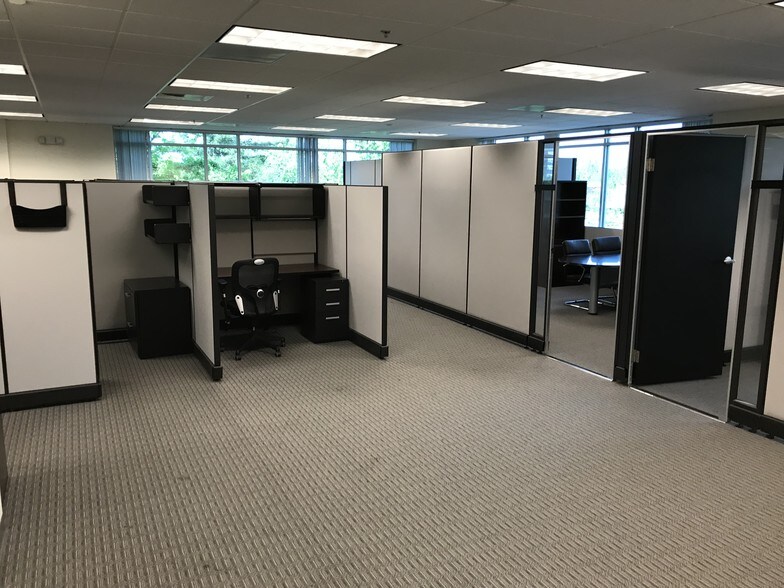 More Photos Of 9355 E Stockton Blvd, Elk Grove Office For Lease