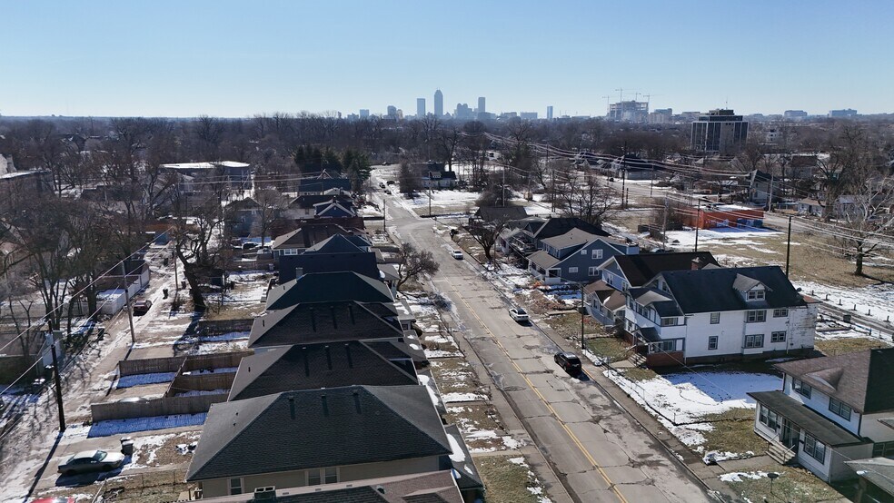 More Photos Of 2959 Ruckle St, Indianapolis Apartments For Sale