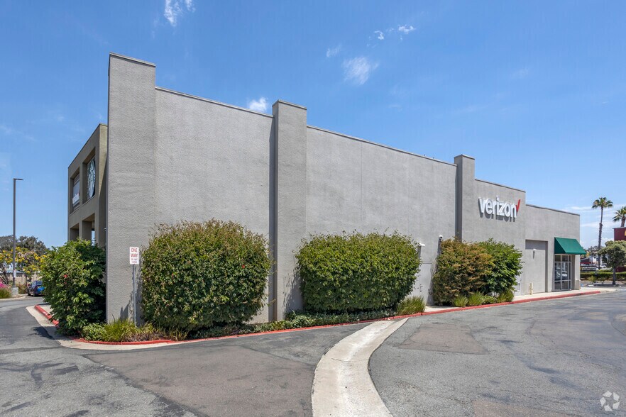 More Photos Of 4840 Shawline St, San Diego Unknown For Lease