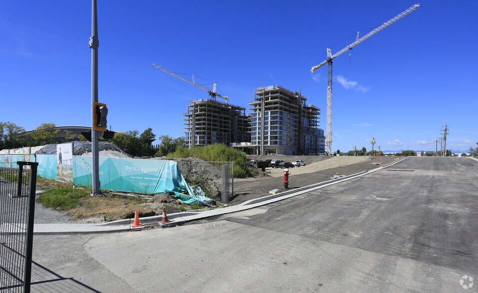 More Photos Of 6888 River Rd, Richmond Apartments For Sale