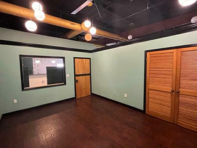 More Photos Of 655 31st St S, Saint Petersburg Industrial For Sale