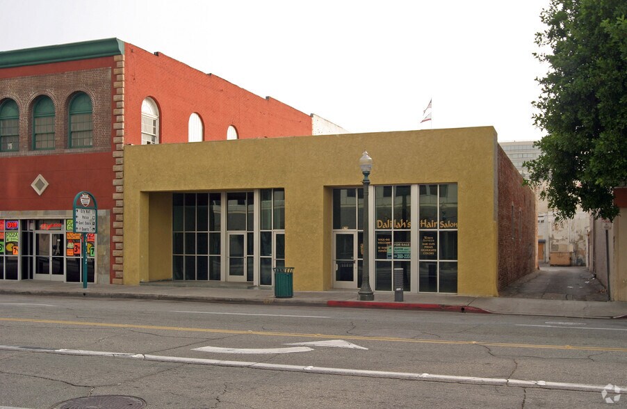 More Photos Of 475-479 W 4th St, San Bernardino General Retail For Lease
