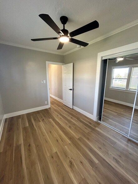 More Photos Of 1041-1045 Gulf Ave, Wilmington Apartments For Sale