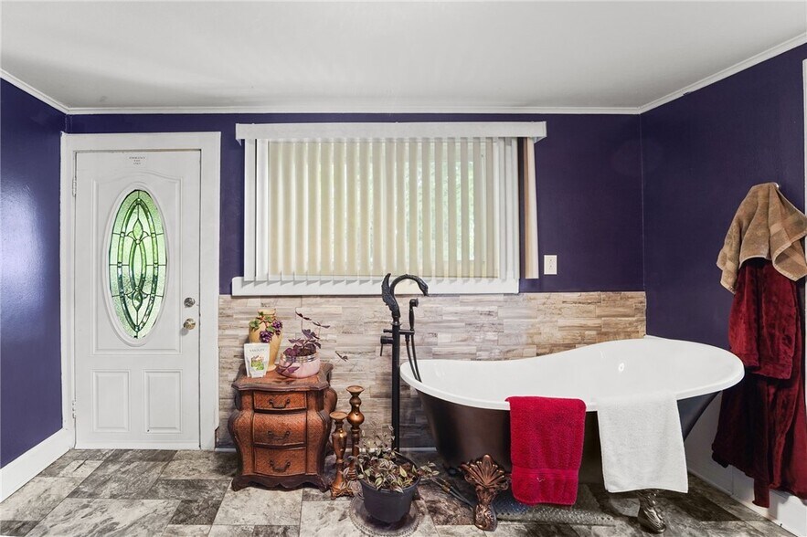 More Photos Of 63 Silver St, Norwich Apartments For Sale