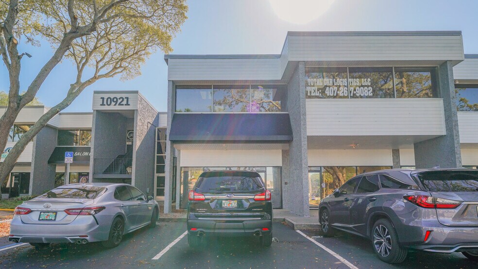 More Photos Of 10915-11009 N 56th St, Tampa Storefront Retail Office For Lease