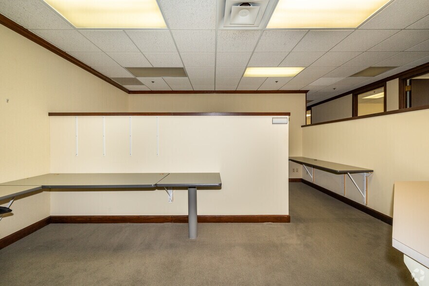 Photo of 20th Floor Ste 2050