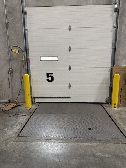 More Photos Of 10 Keystone Blvd E, Pottsville Industrial For Lease