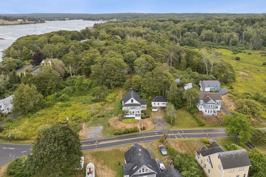 More Photos Of 201 Snowball Hill Rd, New Harbor Hotel For Sale
