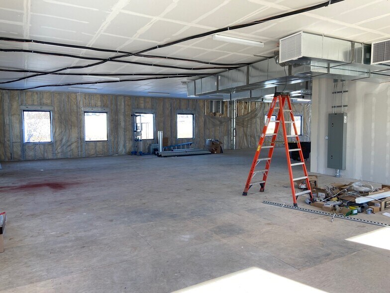 More Photos Of 1705 61st Ave, Greeley Office For Lease