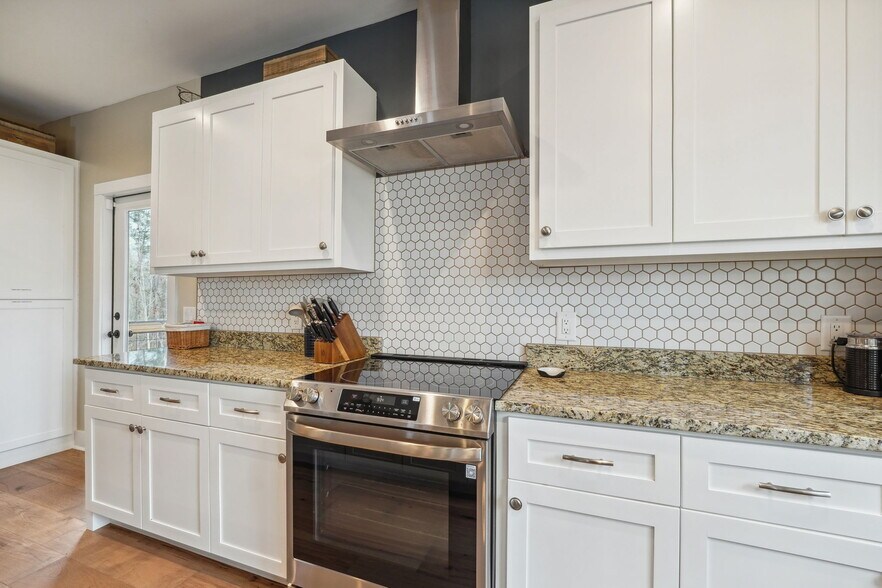 More Photos Of 1300 Preacher Campbell Rd, Clarkesville Multifamily For Sale