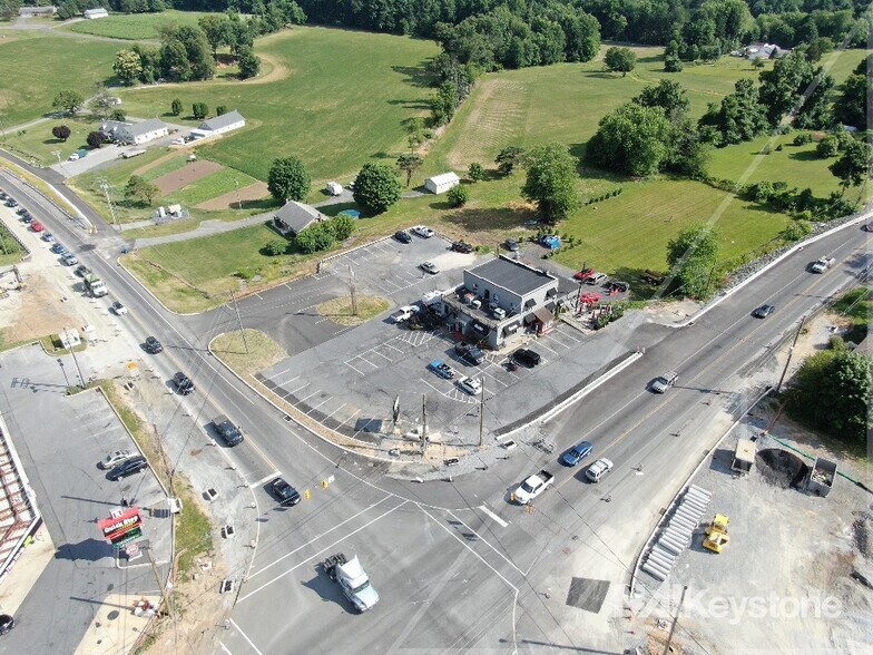 More Photos Of 3341 Pricetown Rd, Fleetwood Freestanding For Sale