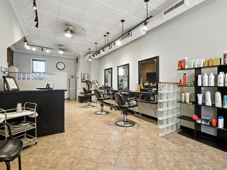 More Photos Of 6-8 Thorne St, Jersey City Storefront Retail Residential For Lease