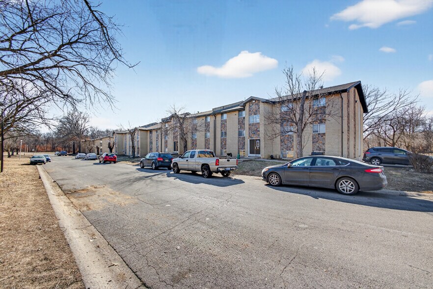 More Photos Of 746 N 63rd St, Kansas City Multifamily For Sale