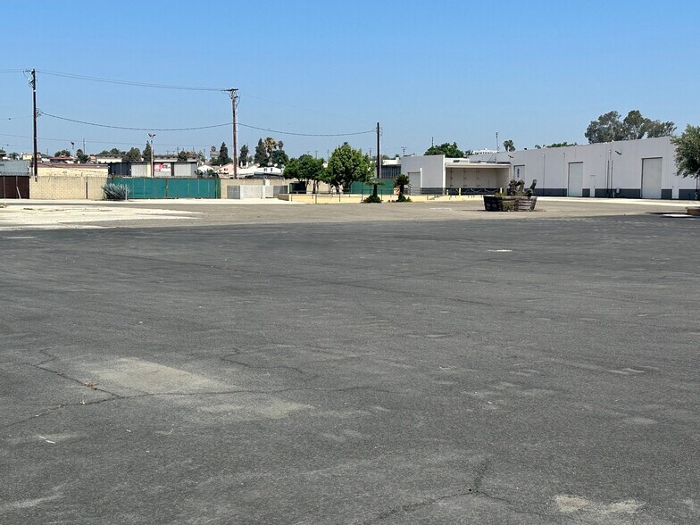More Photos Of 8228 Whittier Blvd, Pico Rivera Warehouse For Sale