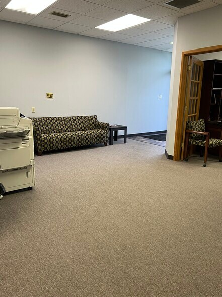 More Photos Of 9093 Technology Dr, Fishers Light Manufacturing For Lease