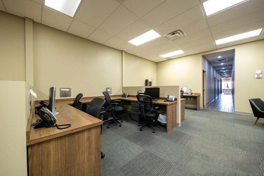 More Photos Of 1935 W 25th St, Cleveland General Retail For Sale