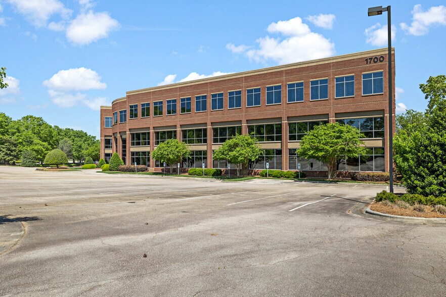 More Photos Of 1700 Perimeter Park Dr, Morrisville Office For Lease