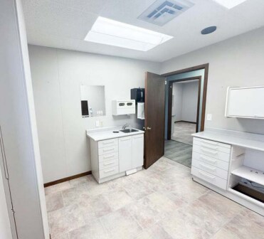 More Photos Of 1204 Fond du Lac Ave, Kewaskum Medical For Lease