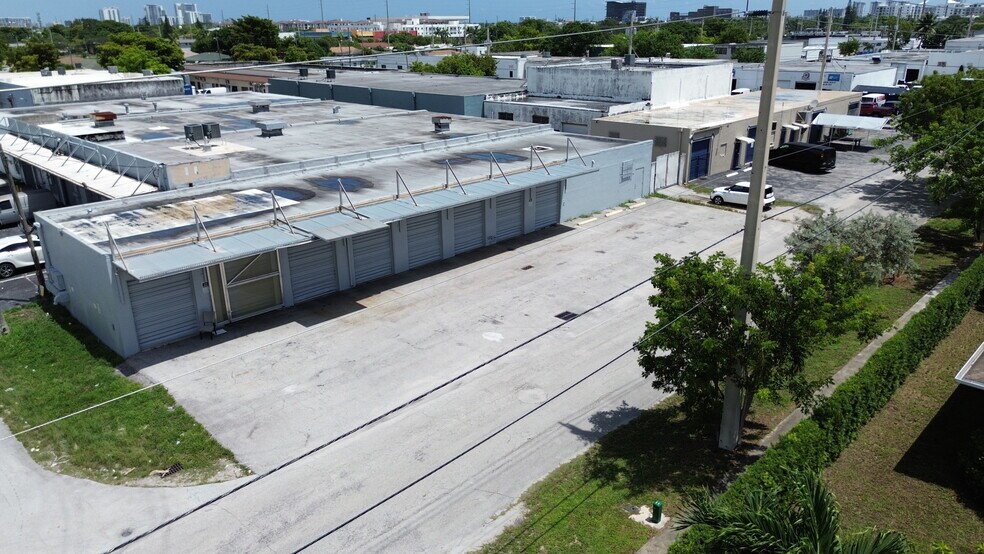 Primary Photo Of 314 NW 2nd St, Hallandale Beach Warehouse For Sale