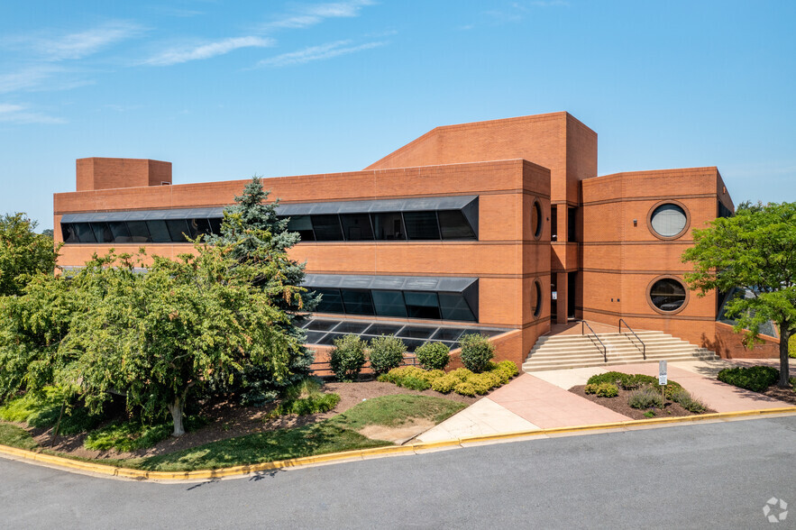 Primary Photo Of 1300 Piccard Dr, Rockville Office For Lease