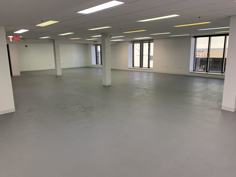 More Photos Of 600 Woodbridge St, Detroit Office For Lease