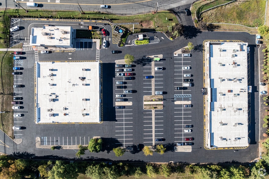 More Photos Of 1165 Route 27, Somerset Unknown For Lease
