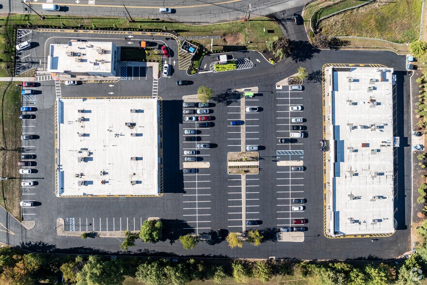 More Photos Of 1165 Route 27 & Veronica Ave, Somerset Unknown For Lease