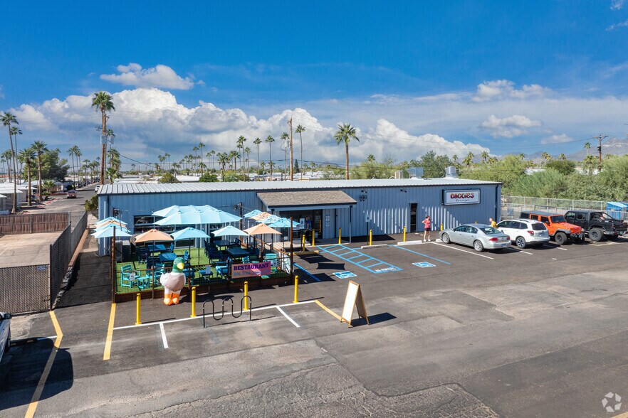 More Photos Of 300-350 W Apache Trl, Apache Junction Unknown For Lease