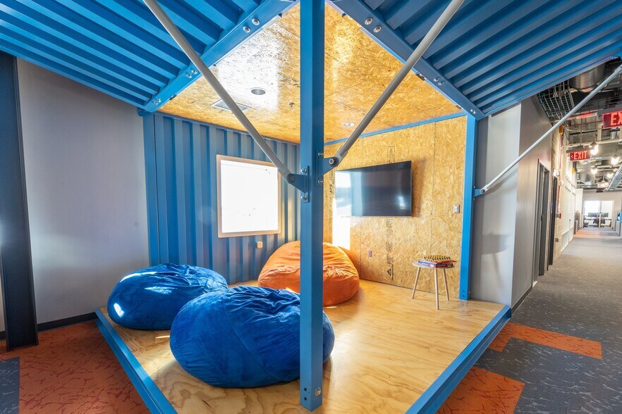 More Photos Of 3285 47th St S, Fargo Office For Sale