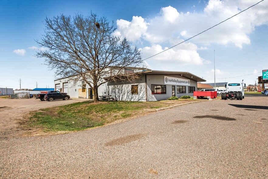 More Photos Of 601 Franklin Ave NE, Saint Cloud Warehouse For Sale