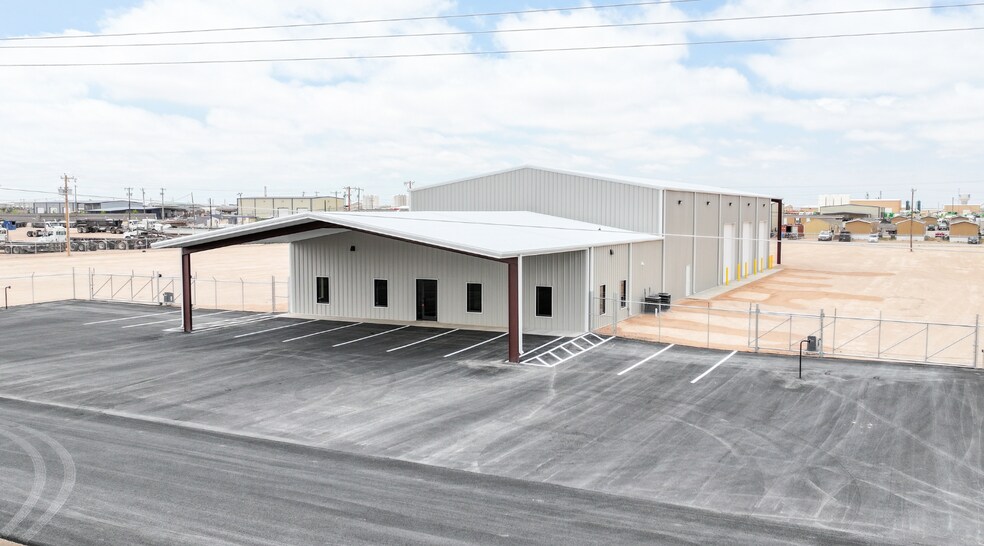 More Photos Of 3001 County 1279 rd, Midland Warehouse For Lease