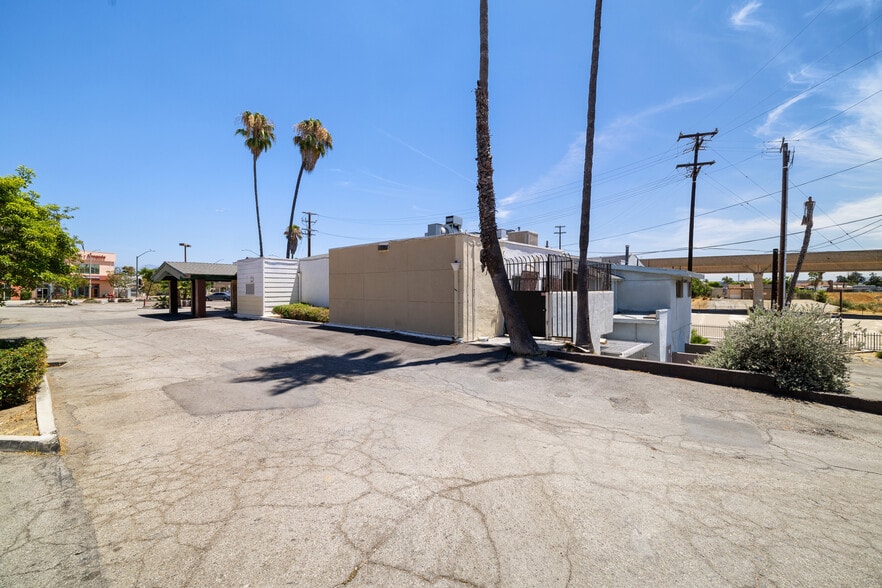 More Photos Of 10478 Valley Blvd, El Monte Restaurant For Lease