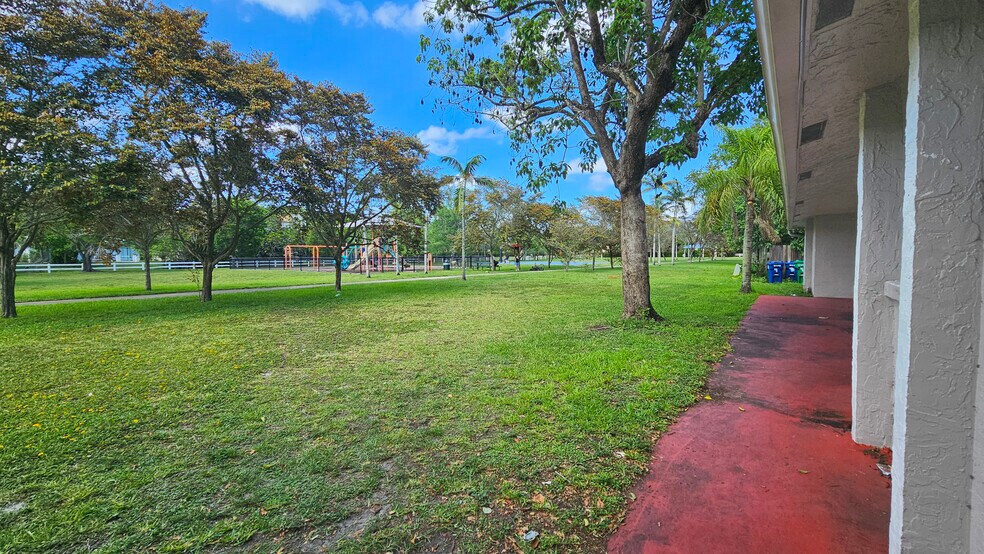More Photos Of 3775 NW 116th Ter, Coral Springs Apartments For Sale
