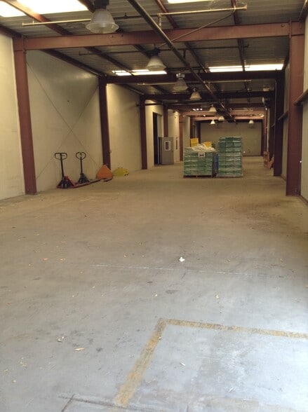 More Photos Of 700 S Hathaway St, Banning Unknown For Lease