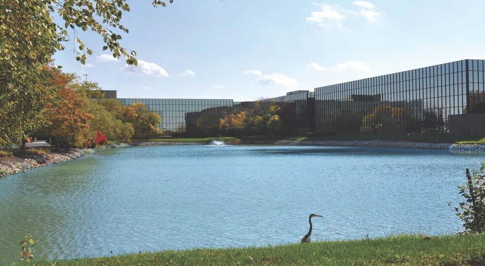 More Photos Of 2611 Waterfront Pky, Indianapolis Office For Lease