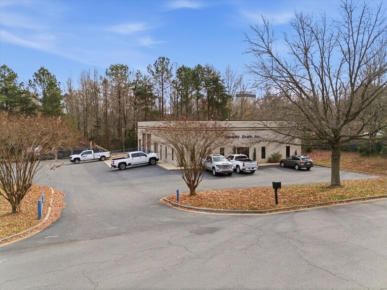 More Photos Of 2118 Carolina Place Dr, Fort Mill Warehouse For Sale