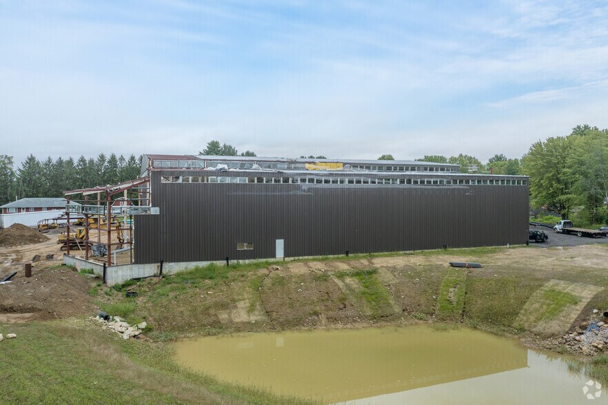 More Photos Of 5205 Cleveland Massillon Rd, Norton Manufacturing For Lease