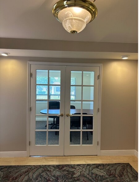 More Photos Of 12523-12697 New Brittany Blvd, Fort Myers Unknown For Lease