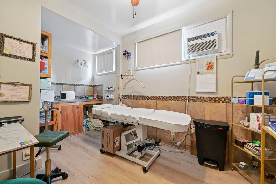 More Photos Of 2402 N Nevada Ave, Colorado Springs Freestanding For Sale
