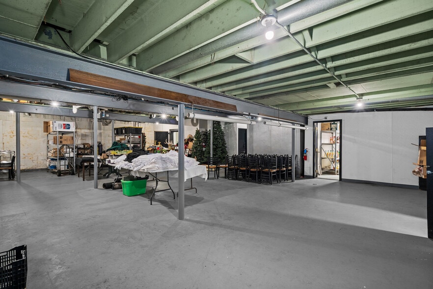 More Photos Of 2943 Upper Mountain Rd, Sanborn Restaurant For Sale