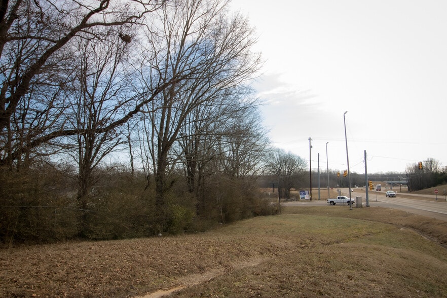 More Photos Of 00 Newsome, Henderson Land For Sale