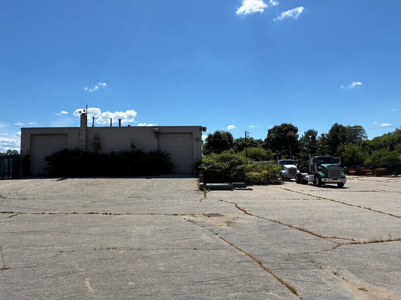 More Photos Of 65 Dyerville Ave, Johnston Industrial For Sale