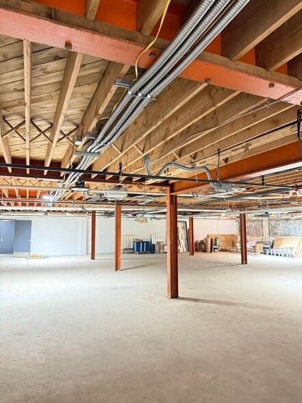 More Photos Of 140-148 Broad St, Red Bank Office For Lease