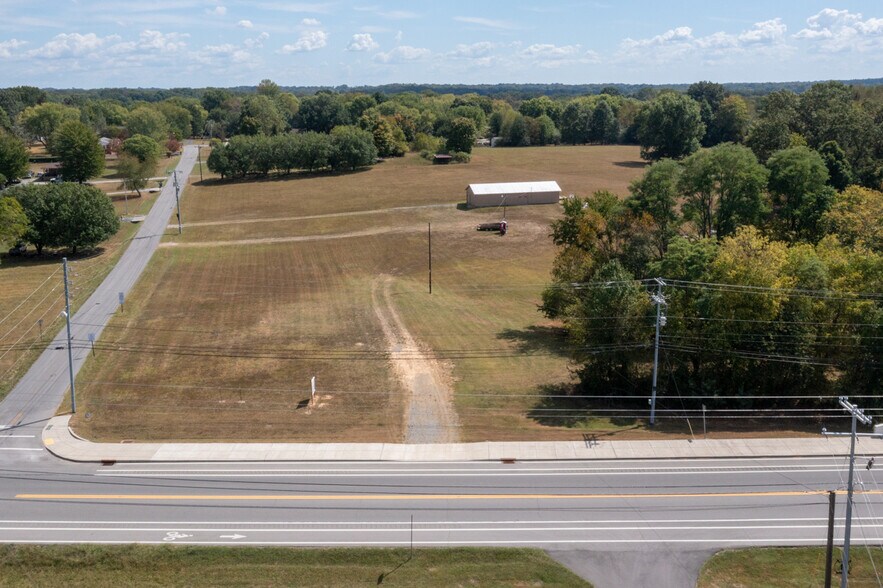 More Photos Of 105 Eastside Dr, White House Land For Sale