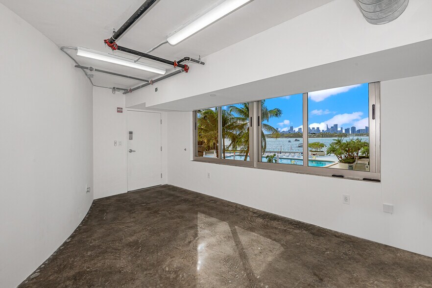 More Photos Of 1200 West Ave, Miami Beach Apartments For Sale