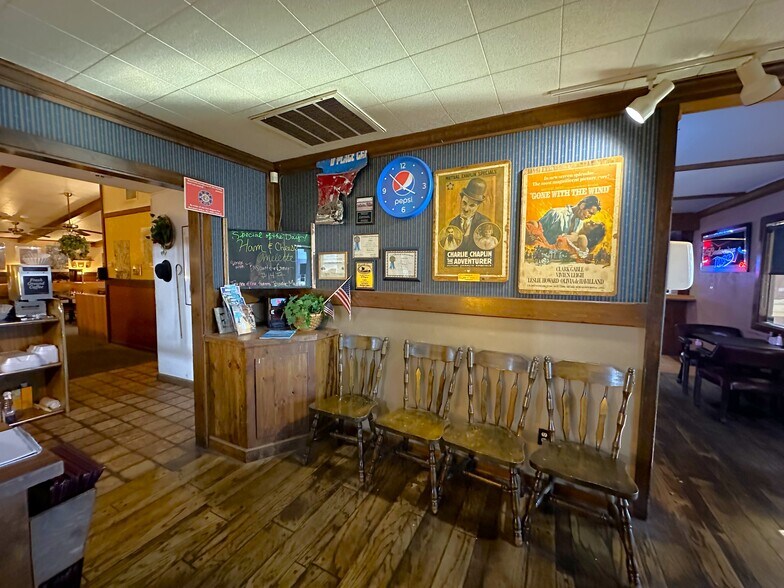 More Photos Of 4280 S Highway 95, Fort Mohave Restaurant For Sale