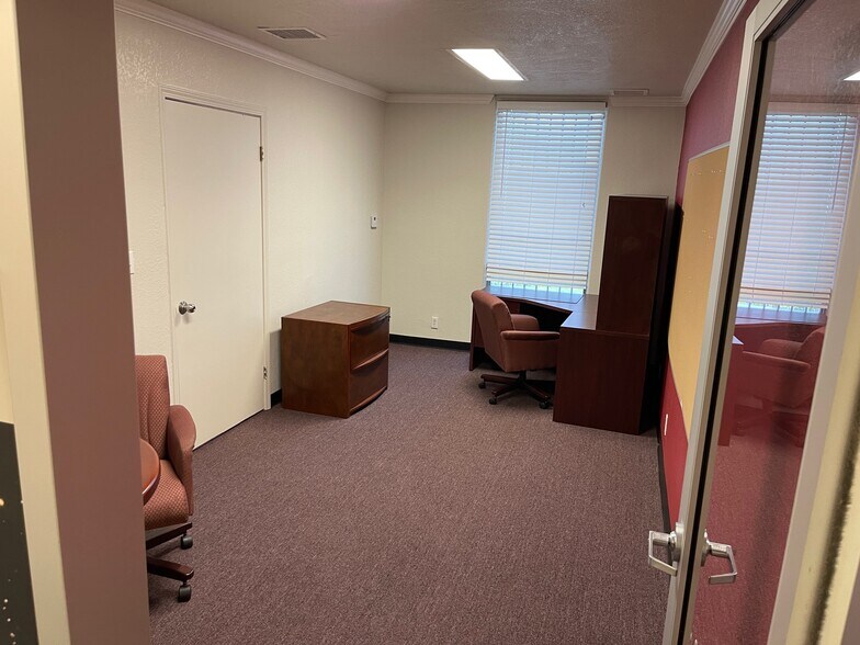 More Photos Of 2230 S Anne St, Santa Ana Manufacturing For Sale