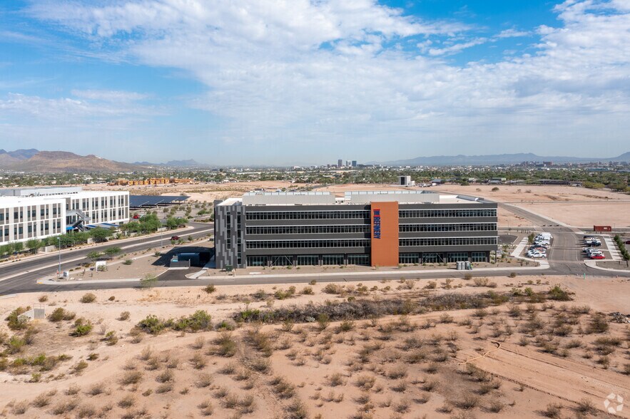 More Photos Of 1600 E Idea Ln, Tucson Office For Lease