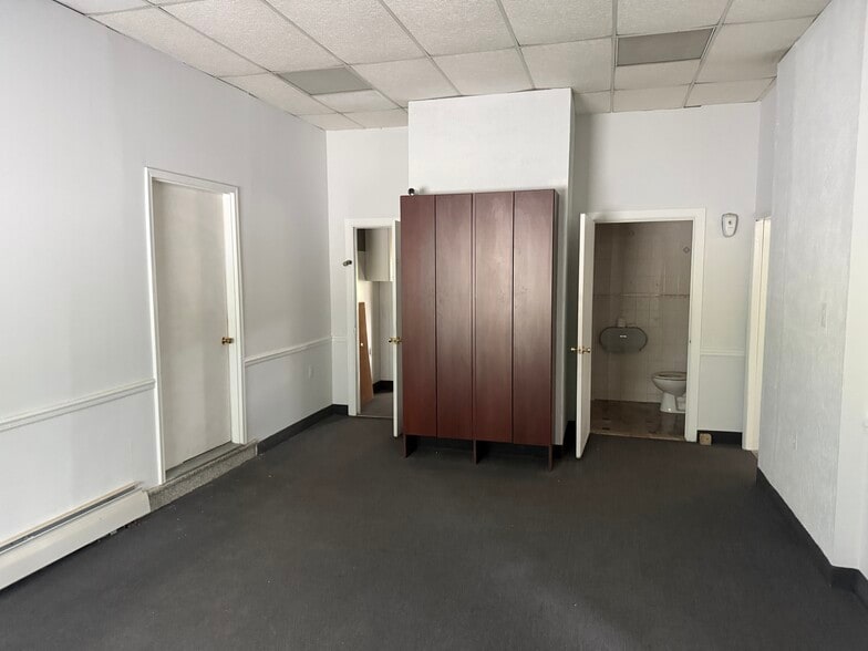 More Photos Of 1821 Route 315 Hwy, Pittston Freestanding For Lease