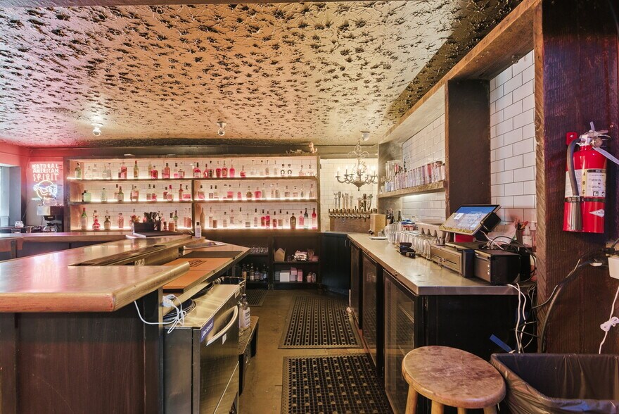 More Photos Of 2530 NE 82ND Ave, Portland Restaurant For Sale